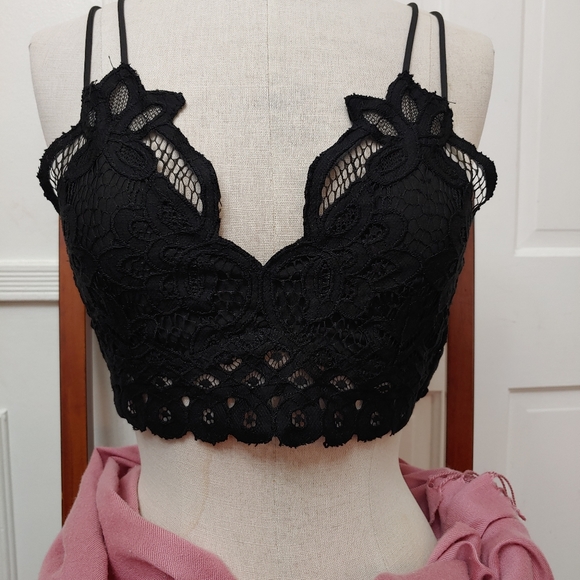 Bralette - Picture 3 of 4